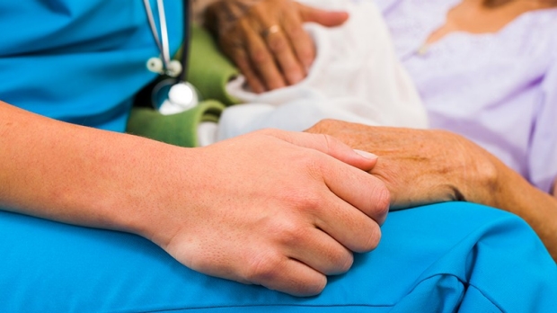 Most physicians would forgo aggressive treatment for themselves at the end of life, study finds