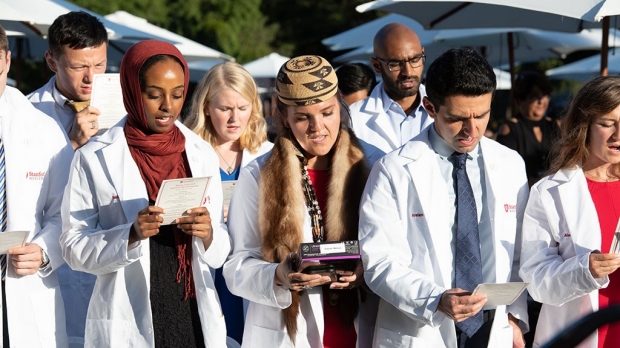 Students from far and near begin medical studies at Stanford